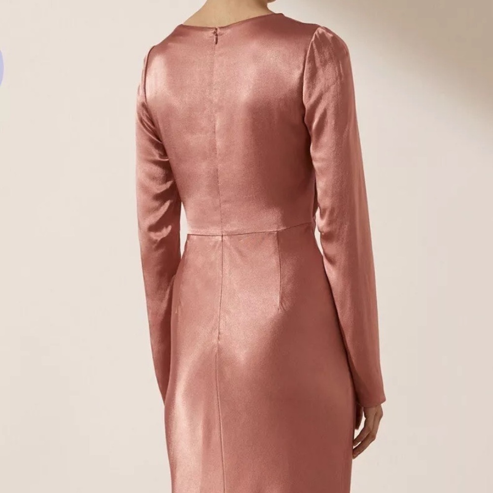 NWT Shona Joy Angelica Long Sleeve Cut Out Front Midi Dress - Rouge Satin - Picture 2 of 7